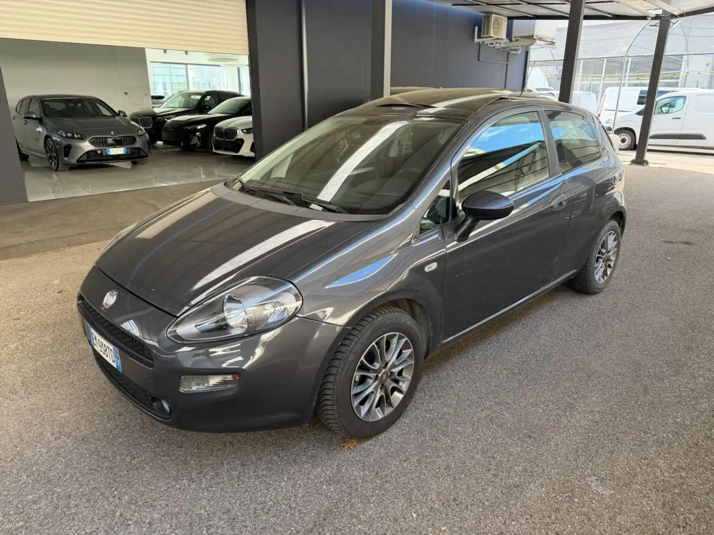 Fiat Punto Evo 1.3 Mjt 75 CV DPF 3 porte S&S Dynamic *Tetto* Grau - 1