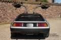 Delorean DMC-12 "Time hasn't caught up with the car" Famous for it Silber - thumbnail 35