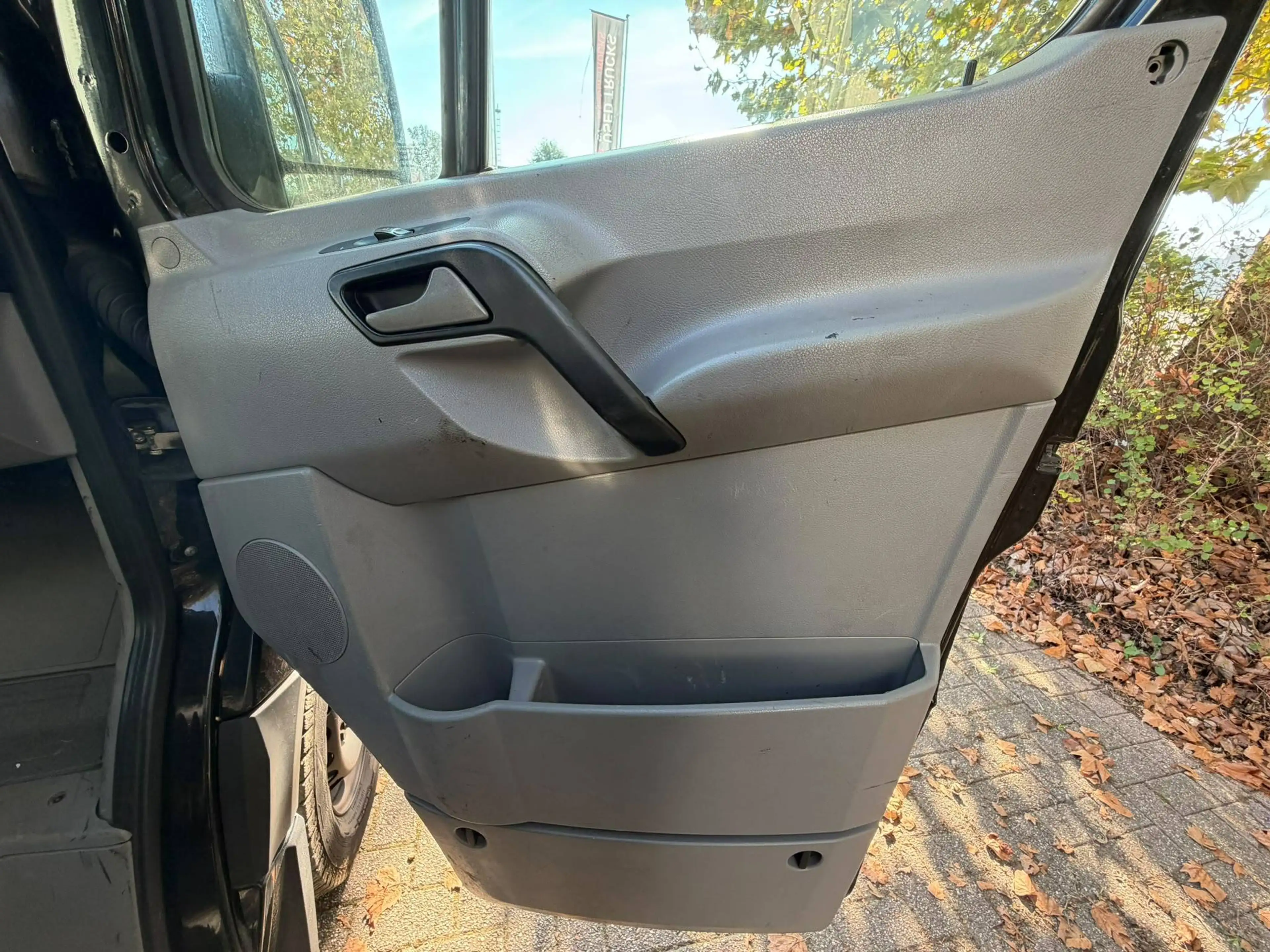 Volkswagen Crafter (Stock ID 19085) — photo 10