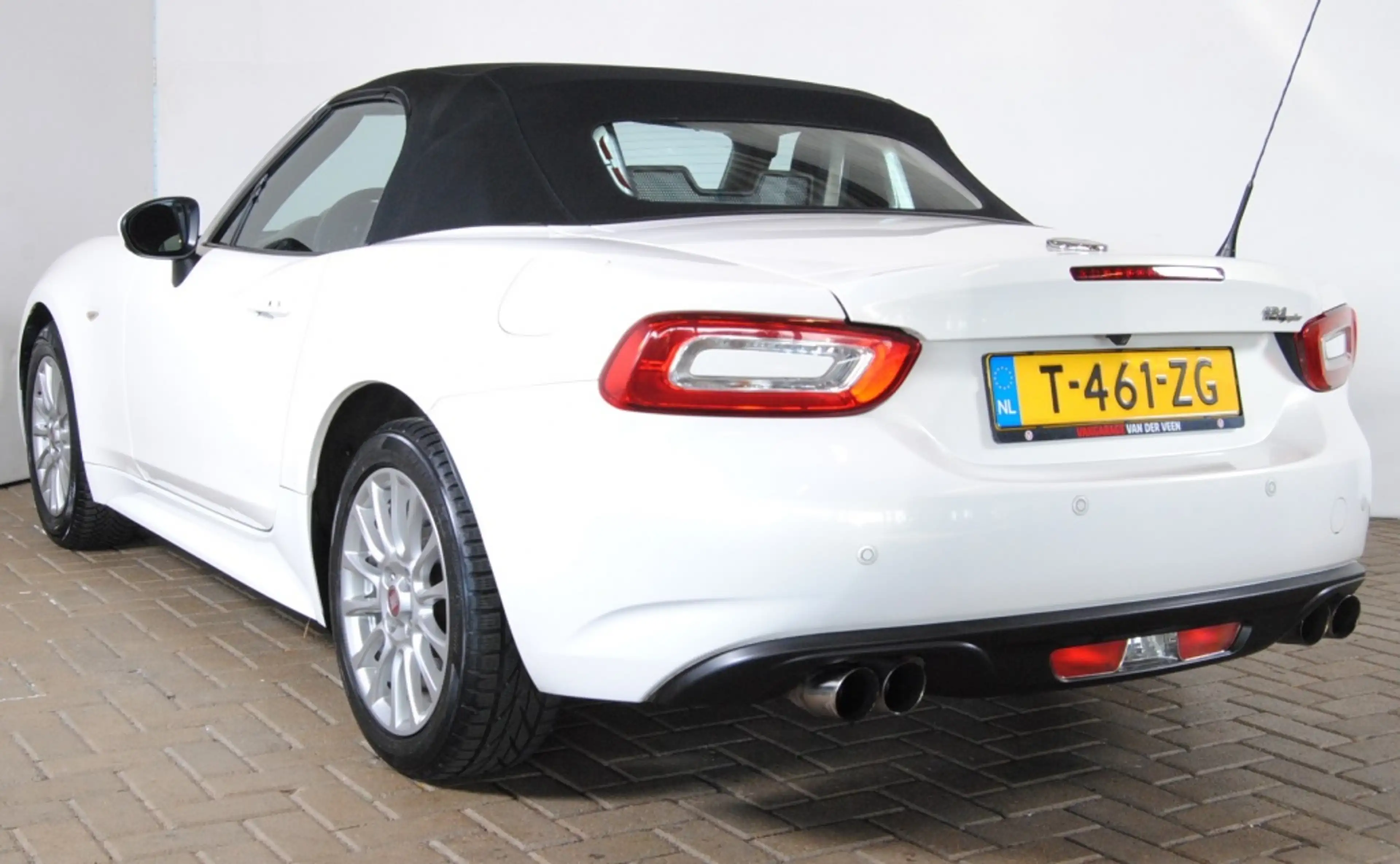 Fiat 124 Spider 1.4 M-Air T Ann. — photo 11