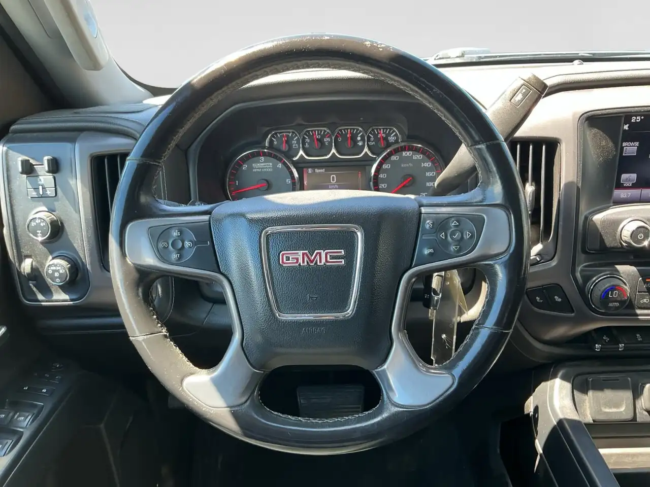 GMC Sierra 3500HD fotografie GMC Sierra 3500HD
