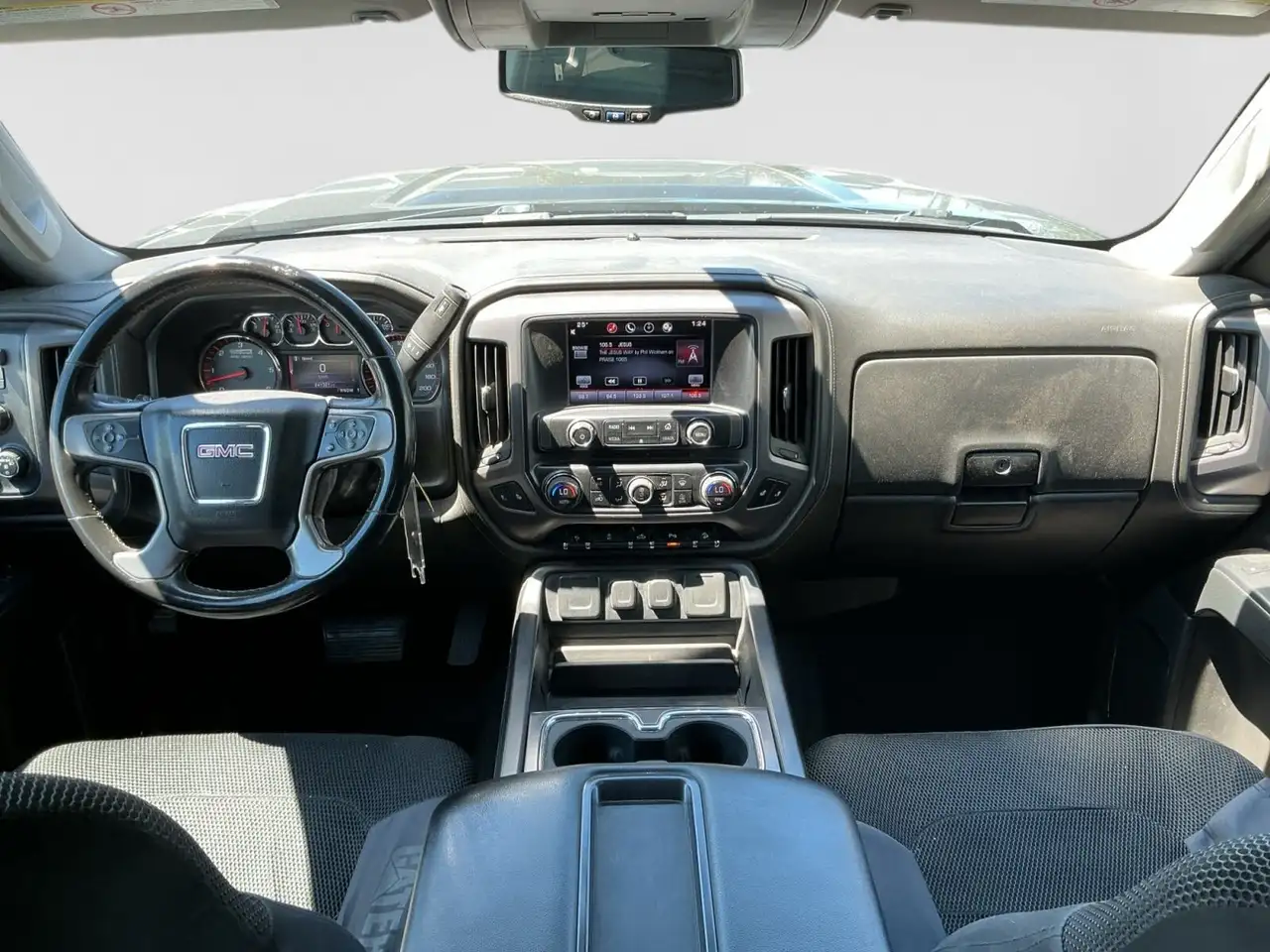 GMC Sierra 3500HD fotografie GMC Sierra 3500HD