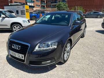 4.2 FSI quattro Tiptronic
