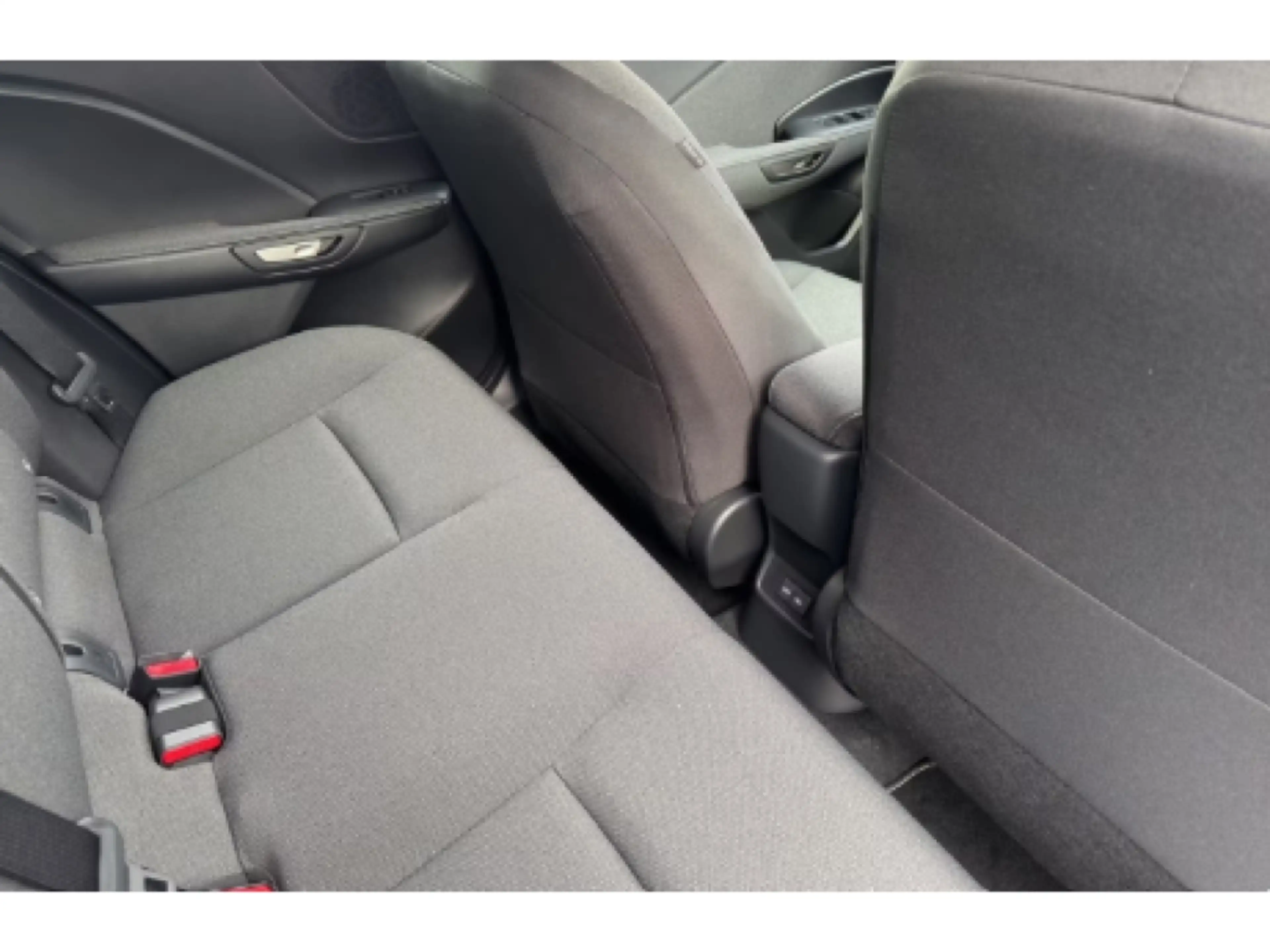 Lexus LBX 1.5 Hybrid FWD Basis *TWA*SHZ*CAM*LED* — photo 14