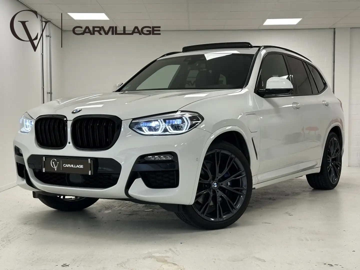 BMW X3 xDrive30e M-Sport | Adaptief CC. | Panoramadak | 2 Wit - 1