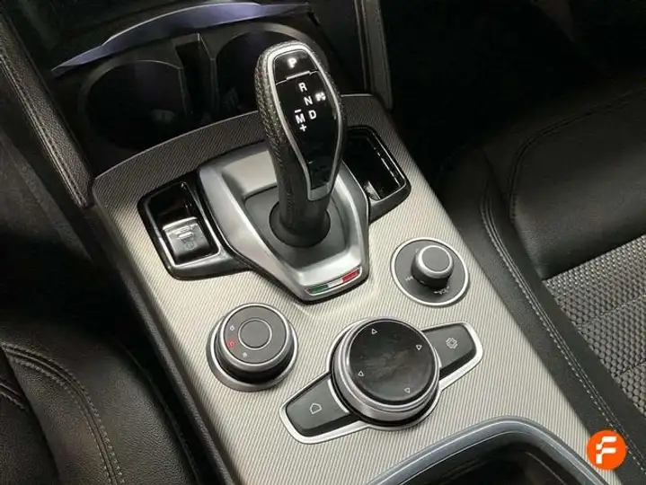 Alfa Romeo Stelvio 2.2 DIESEL SPRINT RWD 2022, foto 24