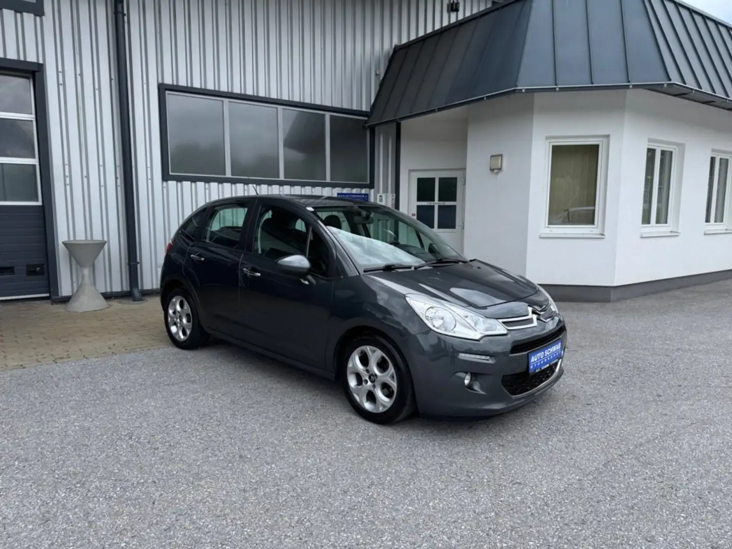 Citroen C3 VTi 82 PureTech Seduction mit Fulldrive Grijs - 1