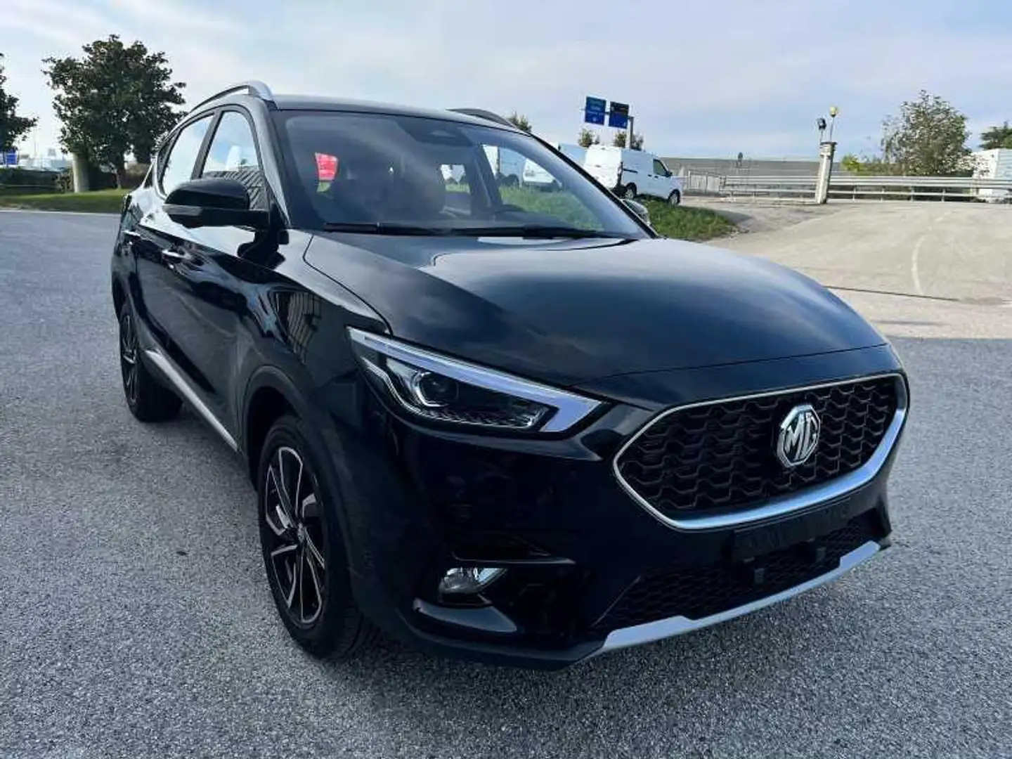 MG ZS 1.5 classic luxury Nero - 1