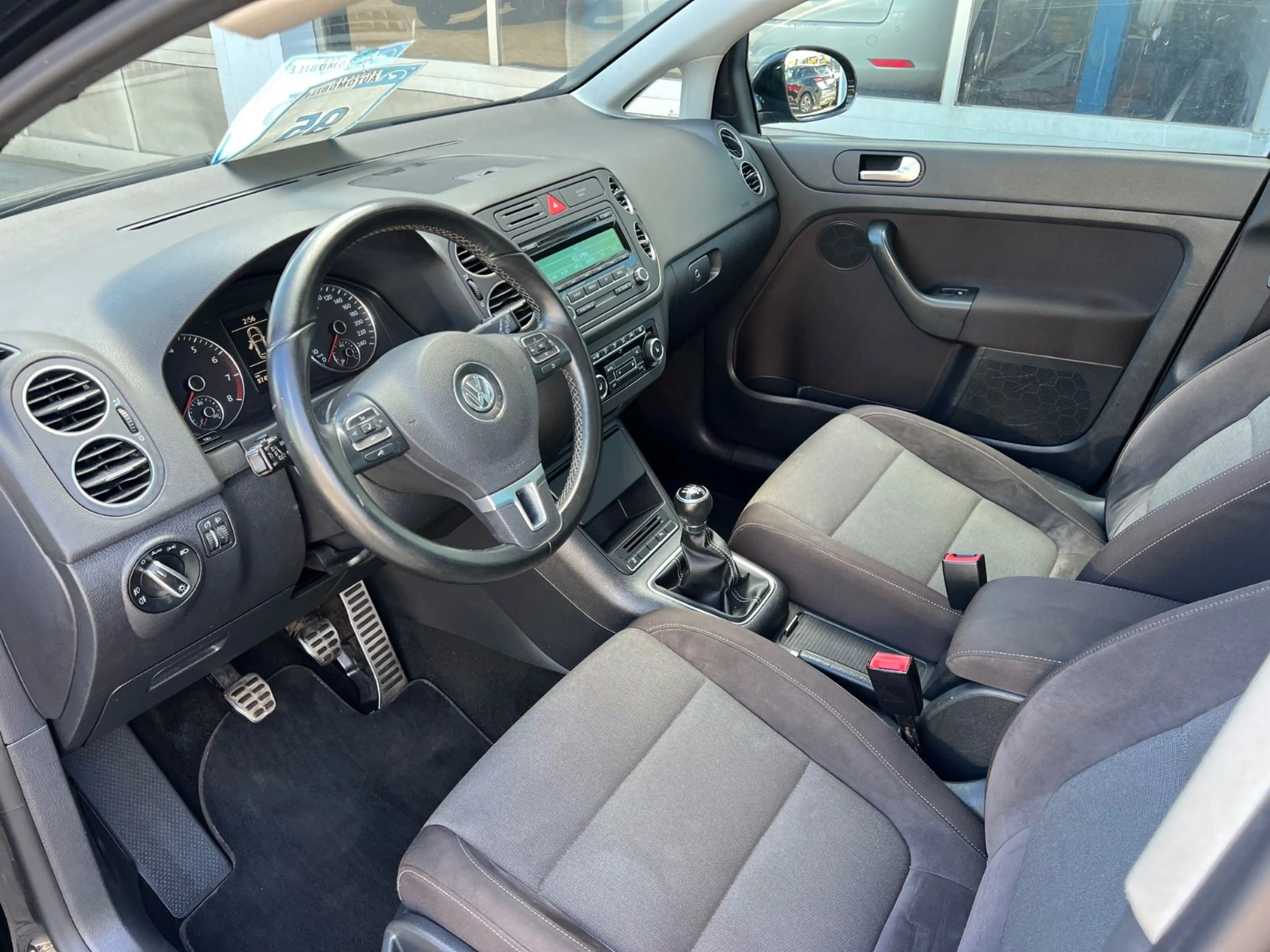 Volkswagen Golf Plus style — photo 8