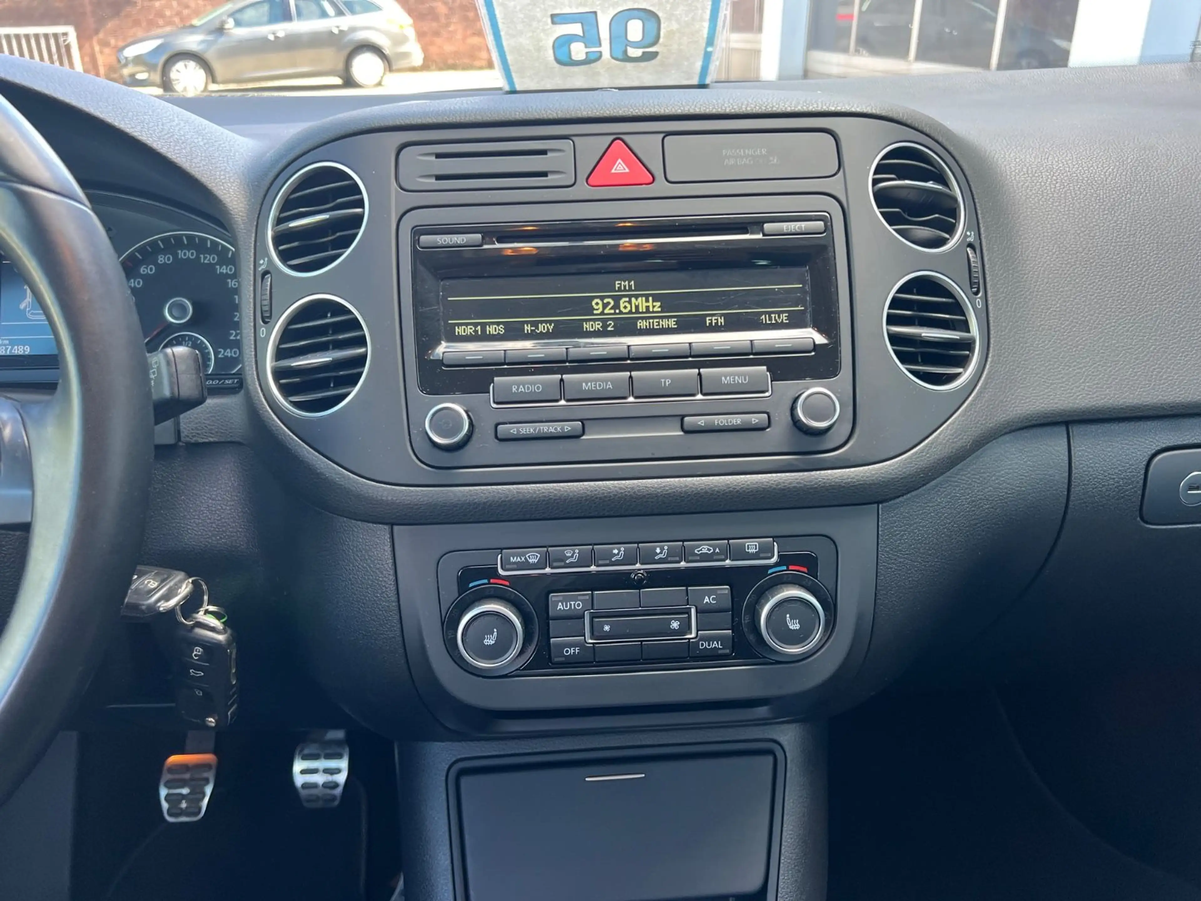 Volkswagen Golf Plus style — photo 11