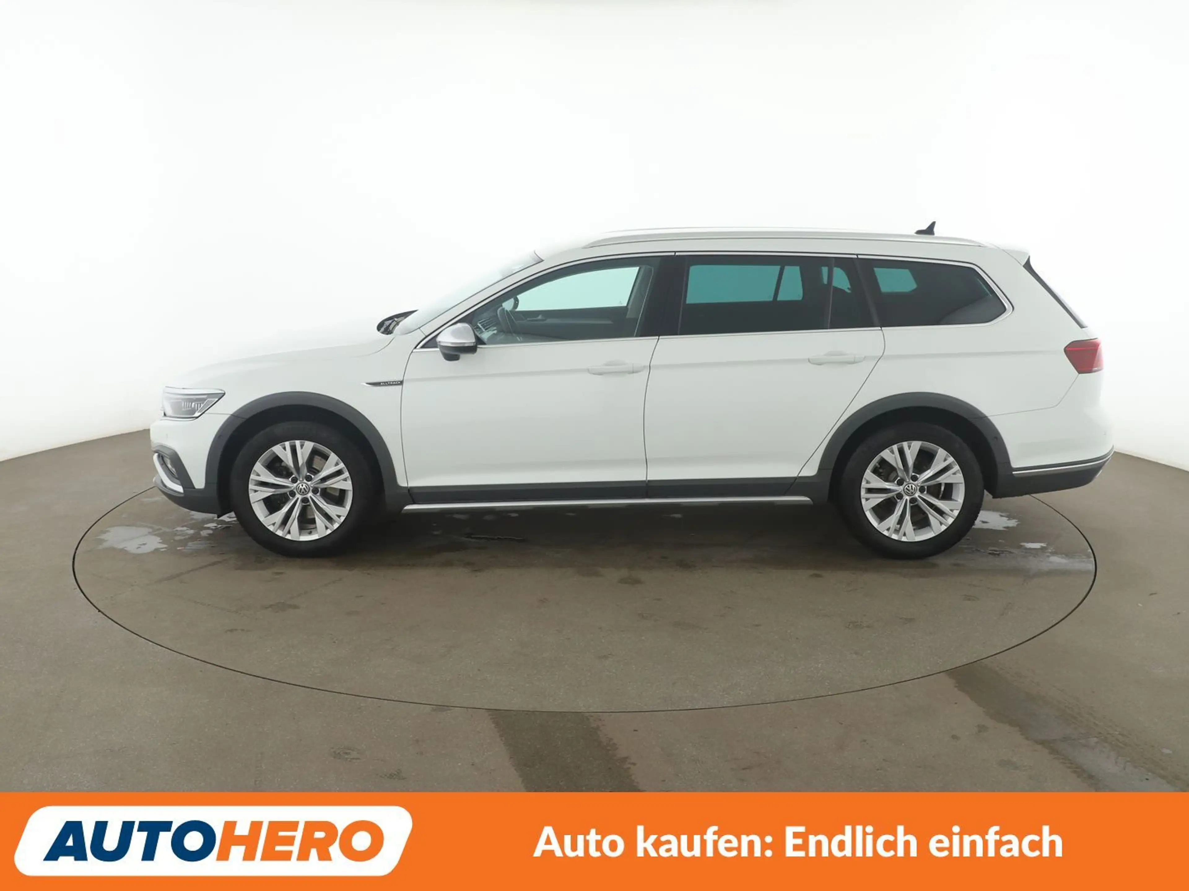 Volkswagen Passat Alltrack 2.0 TDI 4Motion Aut.*NAVI*HUD* — photo 3