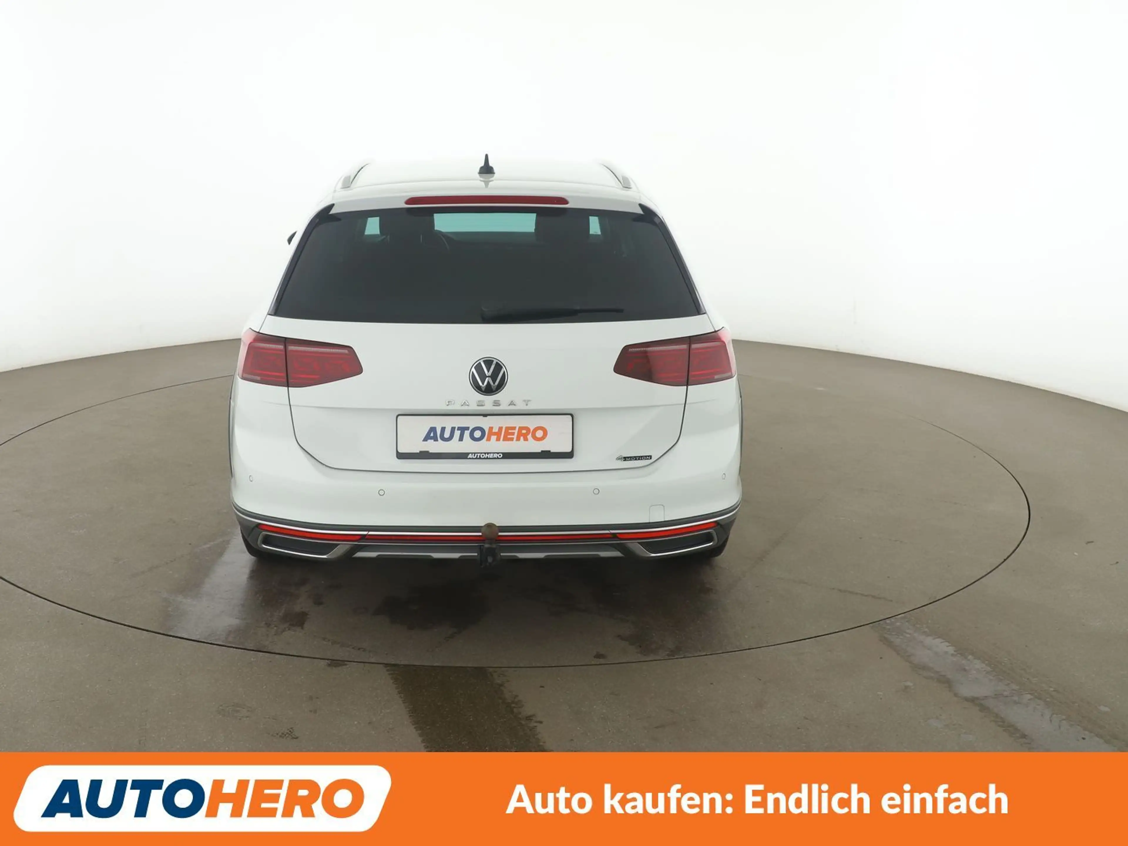 Volkswagen Passat Alltrack 2.0 TDI 4Motion Aut.*NAVI*HUD* — photo 5