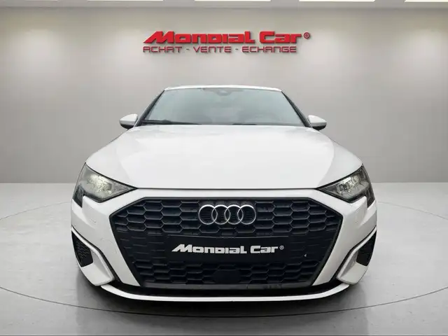Audi A3 view 3