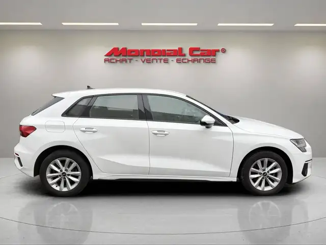 Audi A3 view 5
