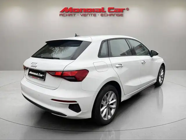 Audi A3 view 6