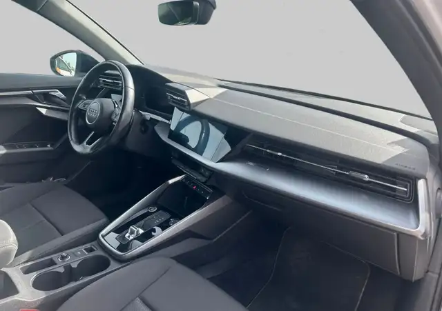 Audi A3 view 5