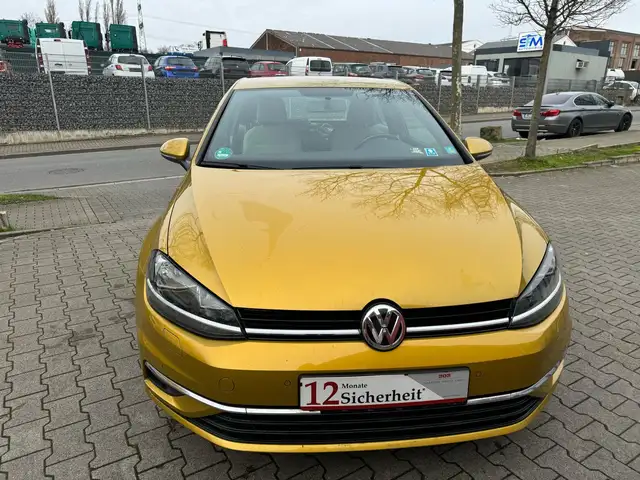 Volkswagen Golf 1.Hand/Navi/1 Jahr Garantie/Tüv neu 85 kW (116 ...