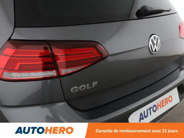 Volkswagen Golf view 30