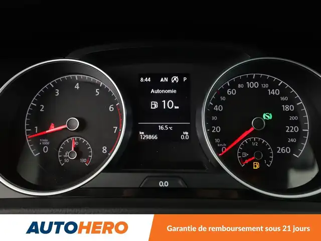 Volkswagen Golf view 20