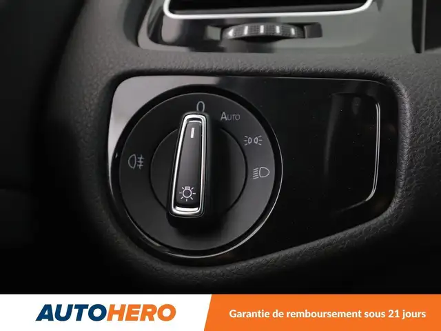 Volkswagen Golf view 27