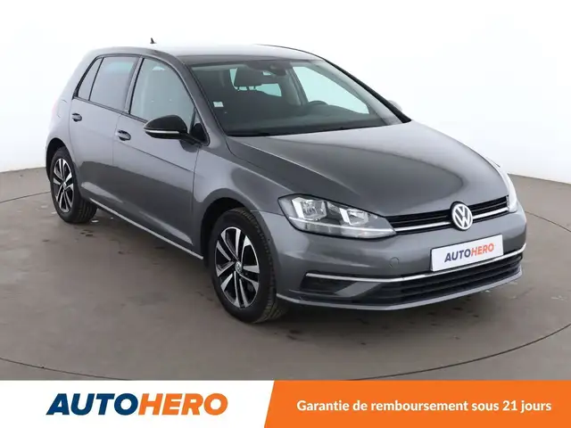Volkswagen Golf view 8