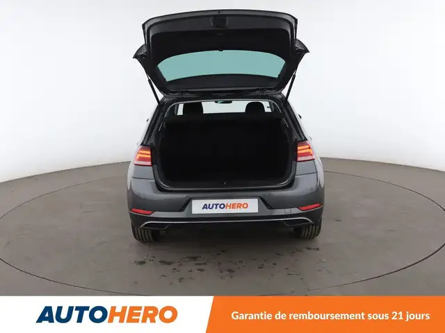 Volkswagen Golf view 16