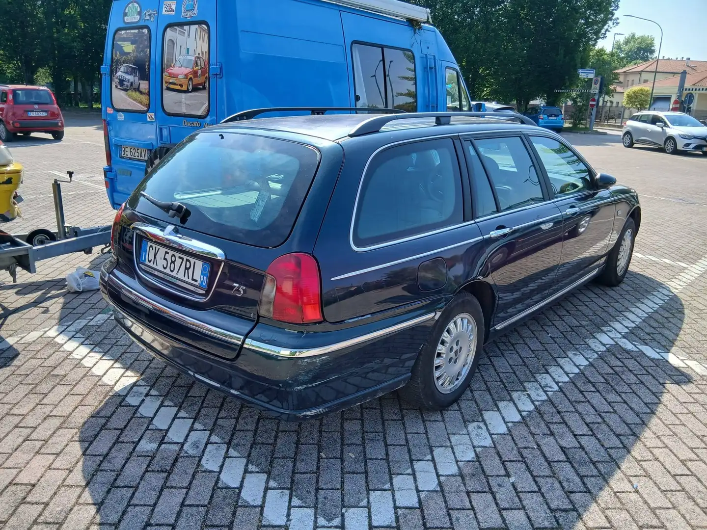 Rover 75 75 1999 Tourer 2.0 cdti Connoisseur Blau - 1