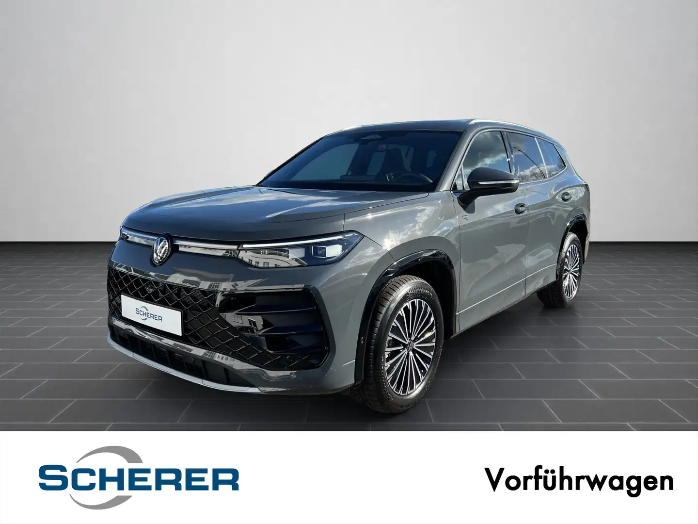 Volkswagen Tayron R-Line 2,0l TDI 4M 193 PS DSG7 Grau - 1