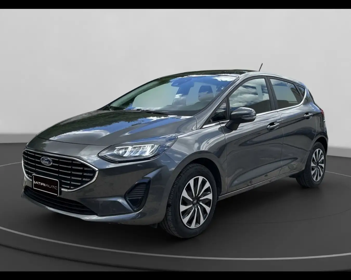 Ford Fiesta 5 Porte 1.1 Titanium Gris - 1