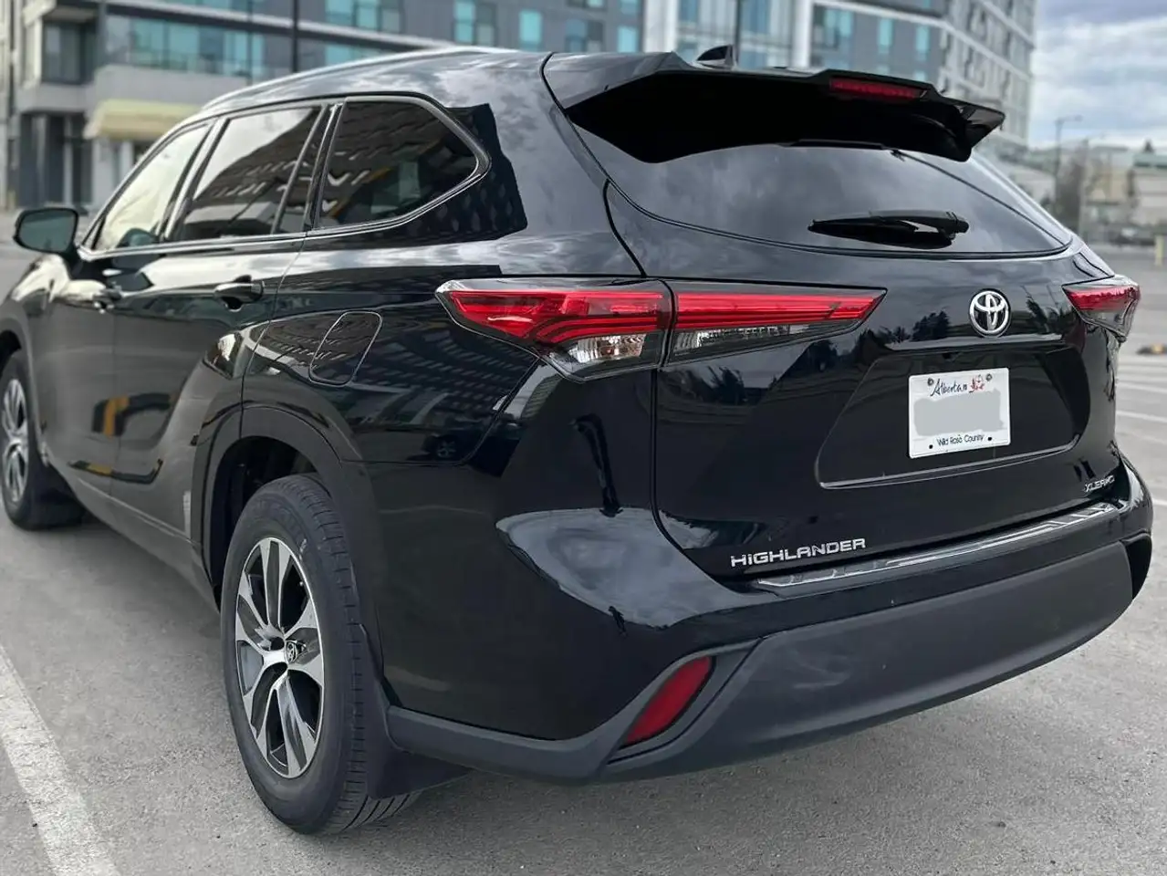 Toyota Highlander снимка Toyota Highlander