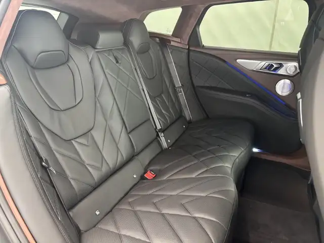 BMW XM 50e 29,4kWh Ansicht 17