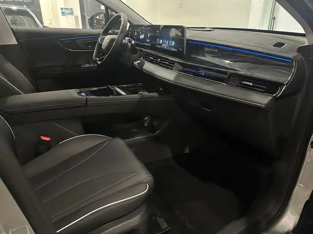 Omoda 5 view 9