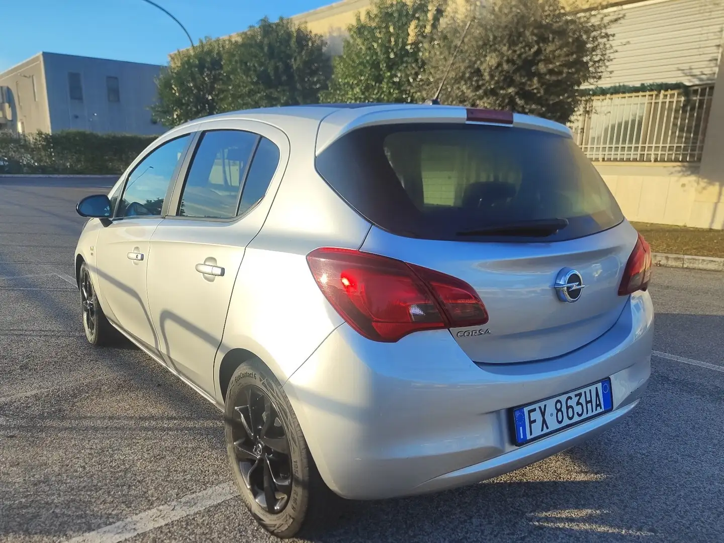 Opel Corsa 3p 1.2 Black Edition Grigio - 2