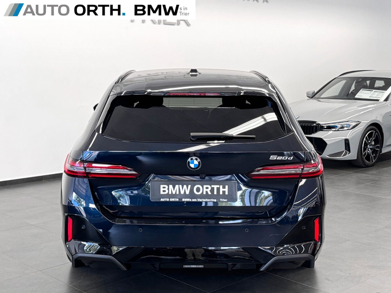 BMW 520 d Touring M-SPORT-PRO HUD SITZKLIMA ACC AHK — photo 9