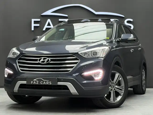 Hyundai Grand Santa Fe 2.2 CRDi 4WD * T. PANO + CUIR + REGU + CAMERA *