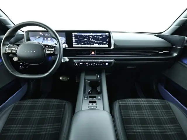 Hyundai IONIQ 6 view 9