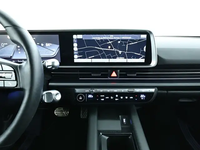 Hyundai IONIQ 6 view 11