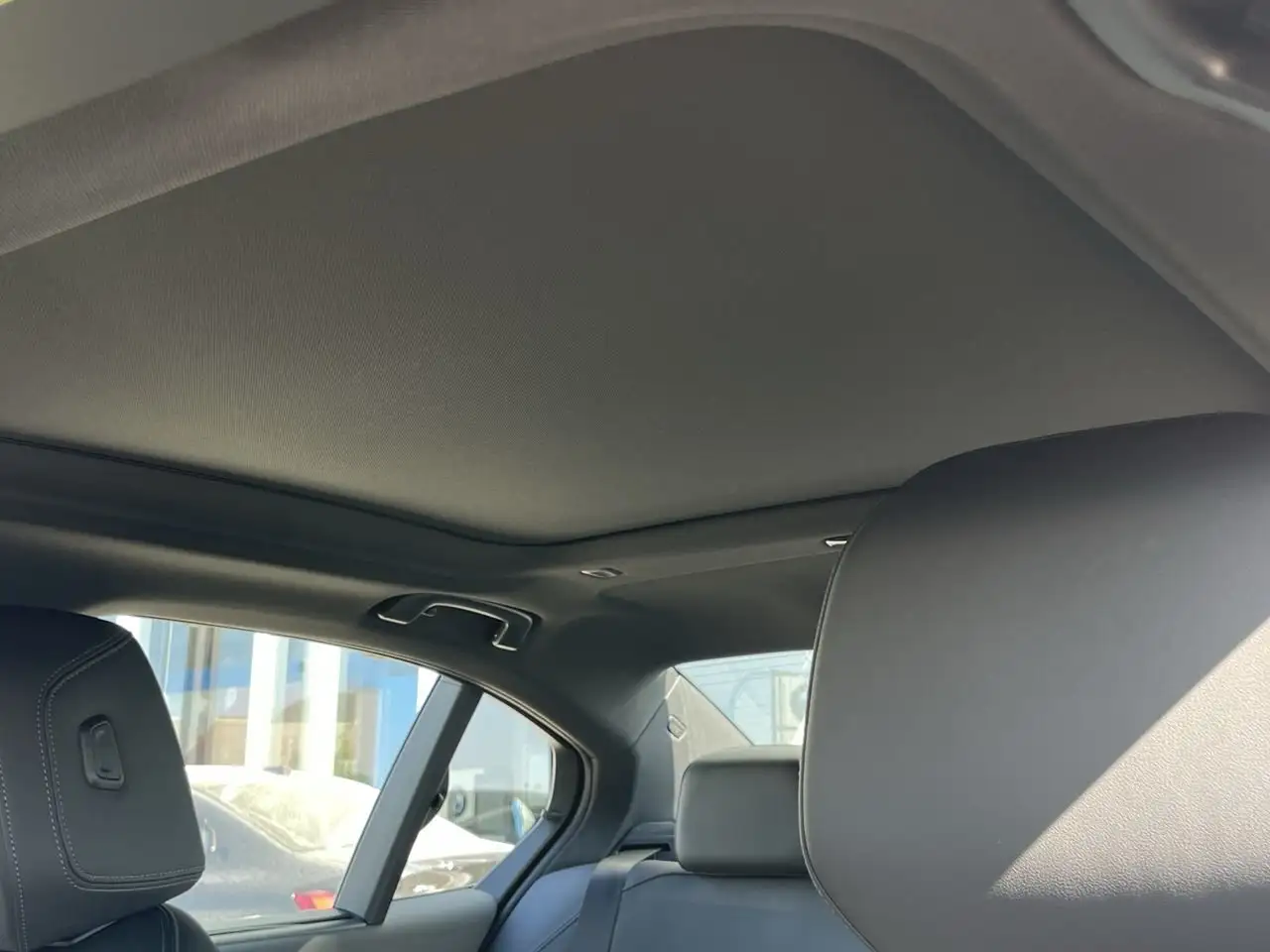 BMW i5 снимка BMW i5