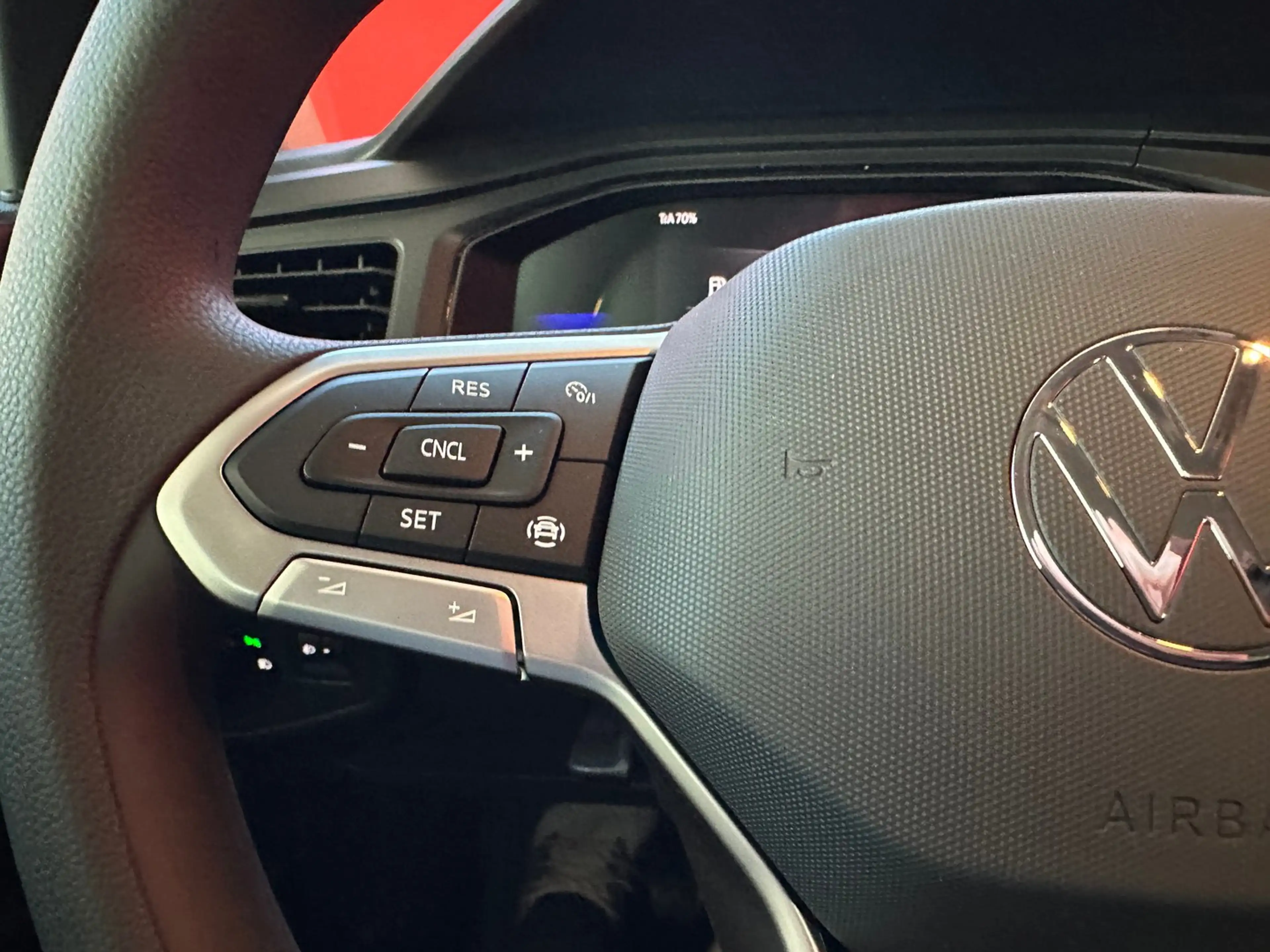 Volkswagen Taigo 4Me TSI — photo 10