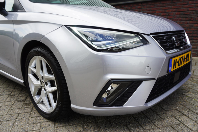 SEAT Ibiza 1.0 TSI FR Business Intense/Leer-Alcantara/Carplay — photo 31