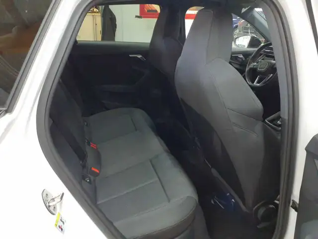 Audi A3 view 14