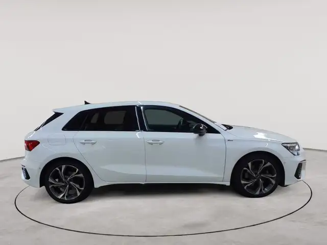 Audi A3 view 3