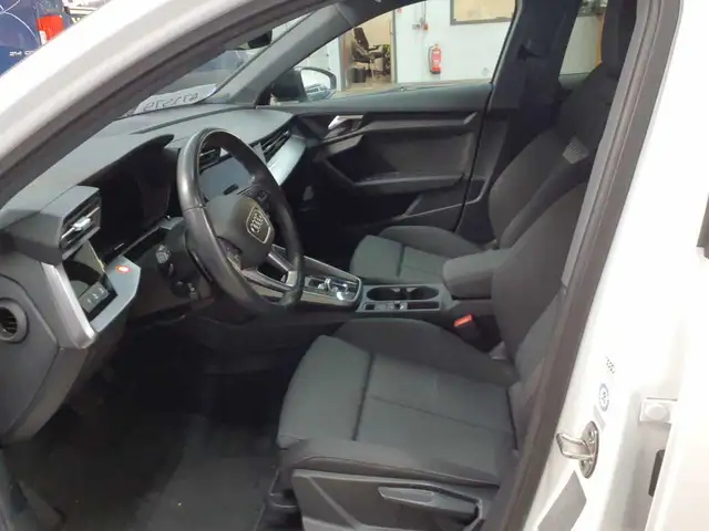 Audi A3 view 7