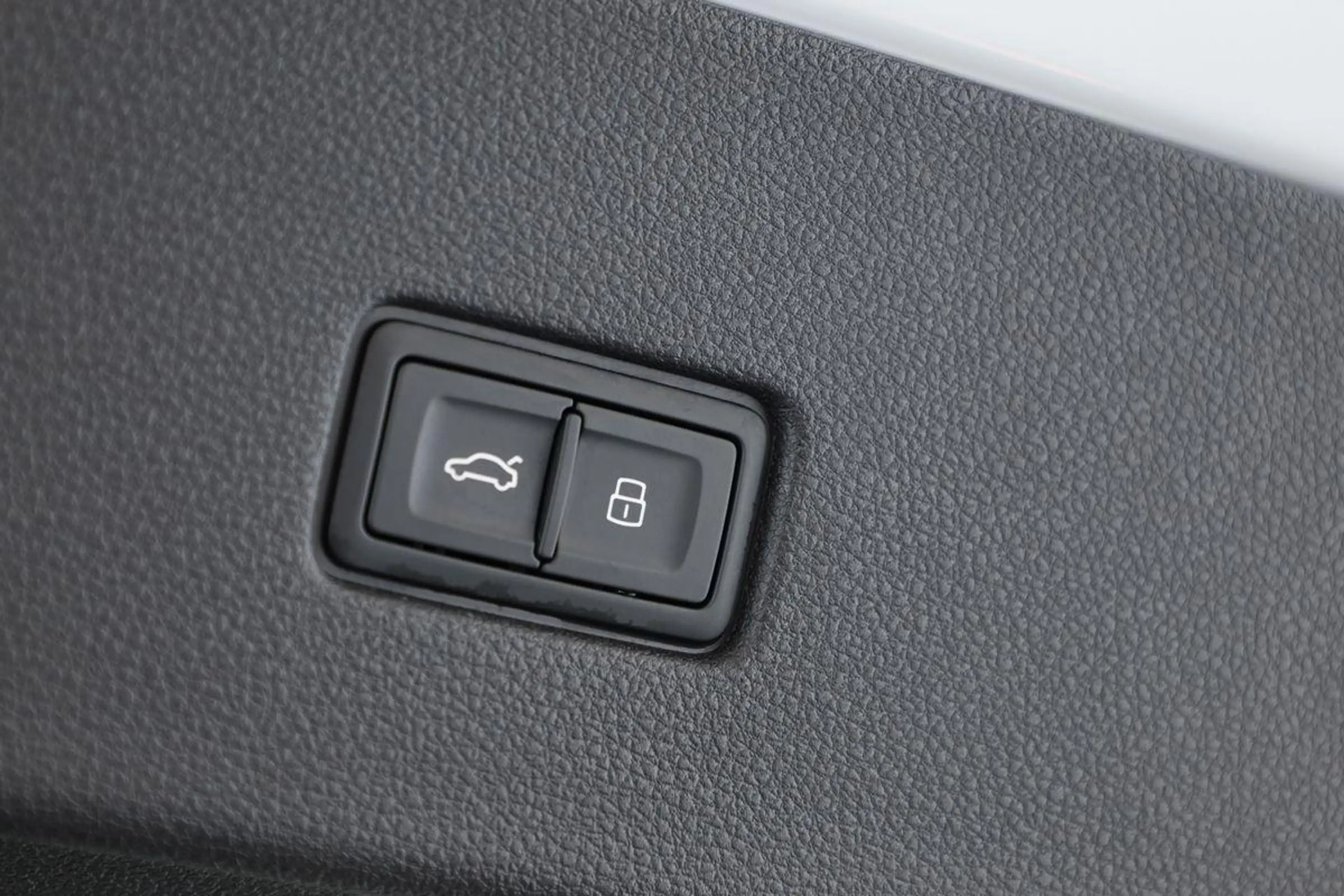 Audi SQ8 TFSI Facelift Leder Matrix Pano BangO ACC 23 — photo 10