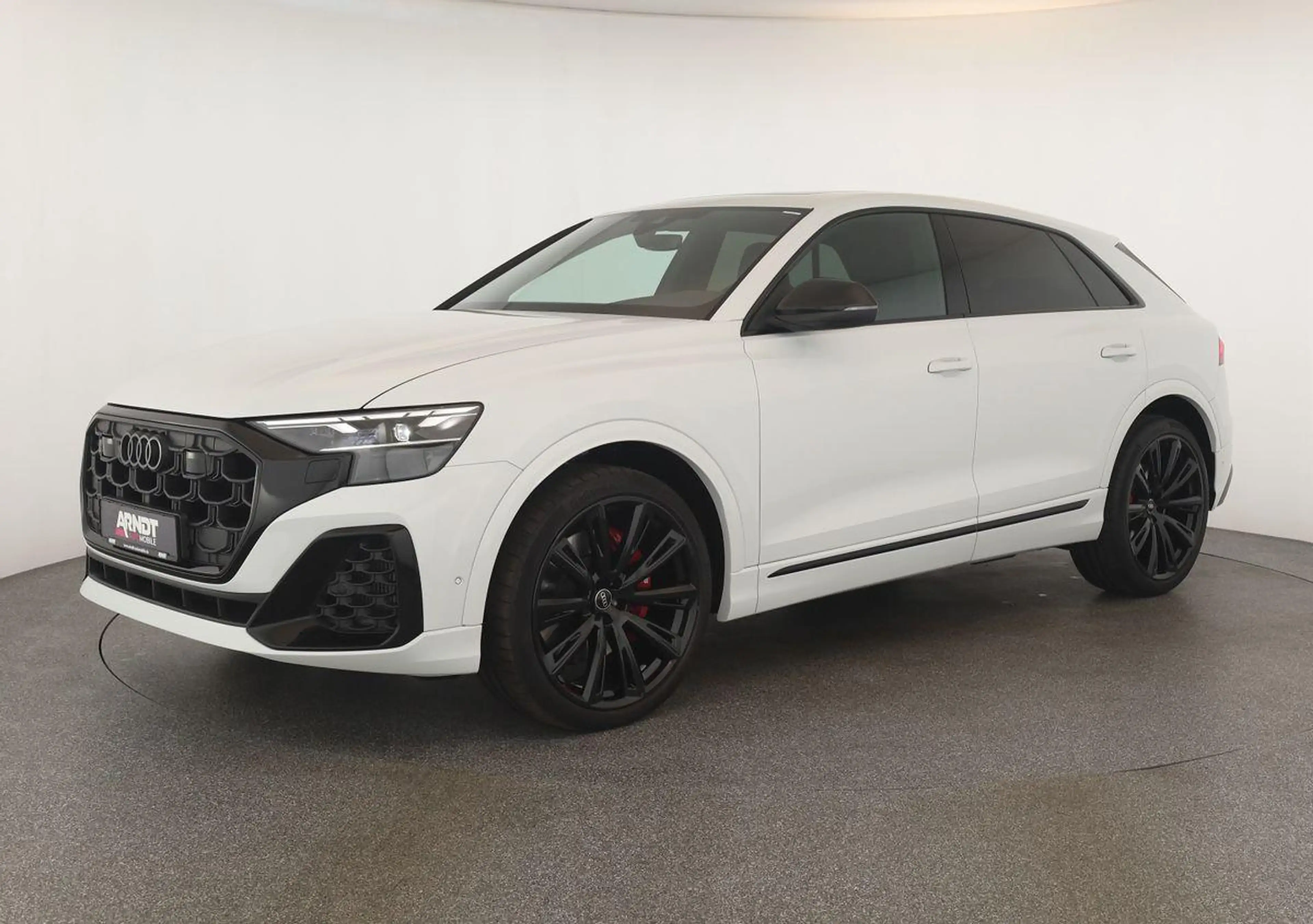 Audi SQ8 TFSI Facelift Leder Matrix Pano BangO ACC 23 — photo 2