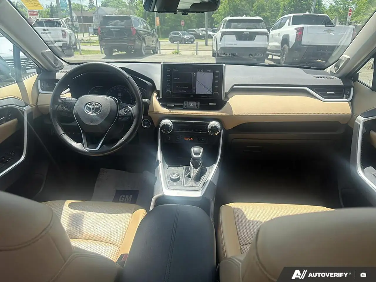 Toyota RAV 4 снимка Toyota RAV 4