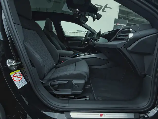 Audi A6 PANORAMA SLINE INT+EXT A6 MATRIX AHK STDHZ OPTIKPA Ansicht 11