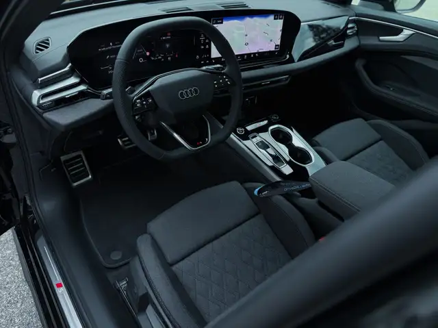 Audi A6 PANORAMA SLINE INT+EXT A6 MATRIX AHK STDHZ OPTIKPA Ansicht 40