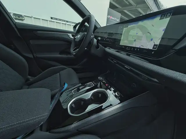 Audi A6 PANORAMA SLINE INT+EXT A6 MATRIX AHK STDHZ OPTIKPA Ansicht 14