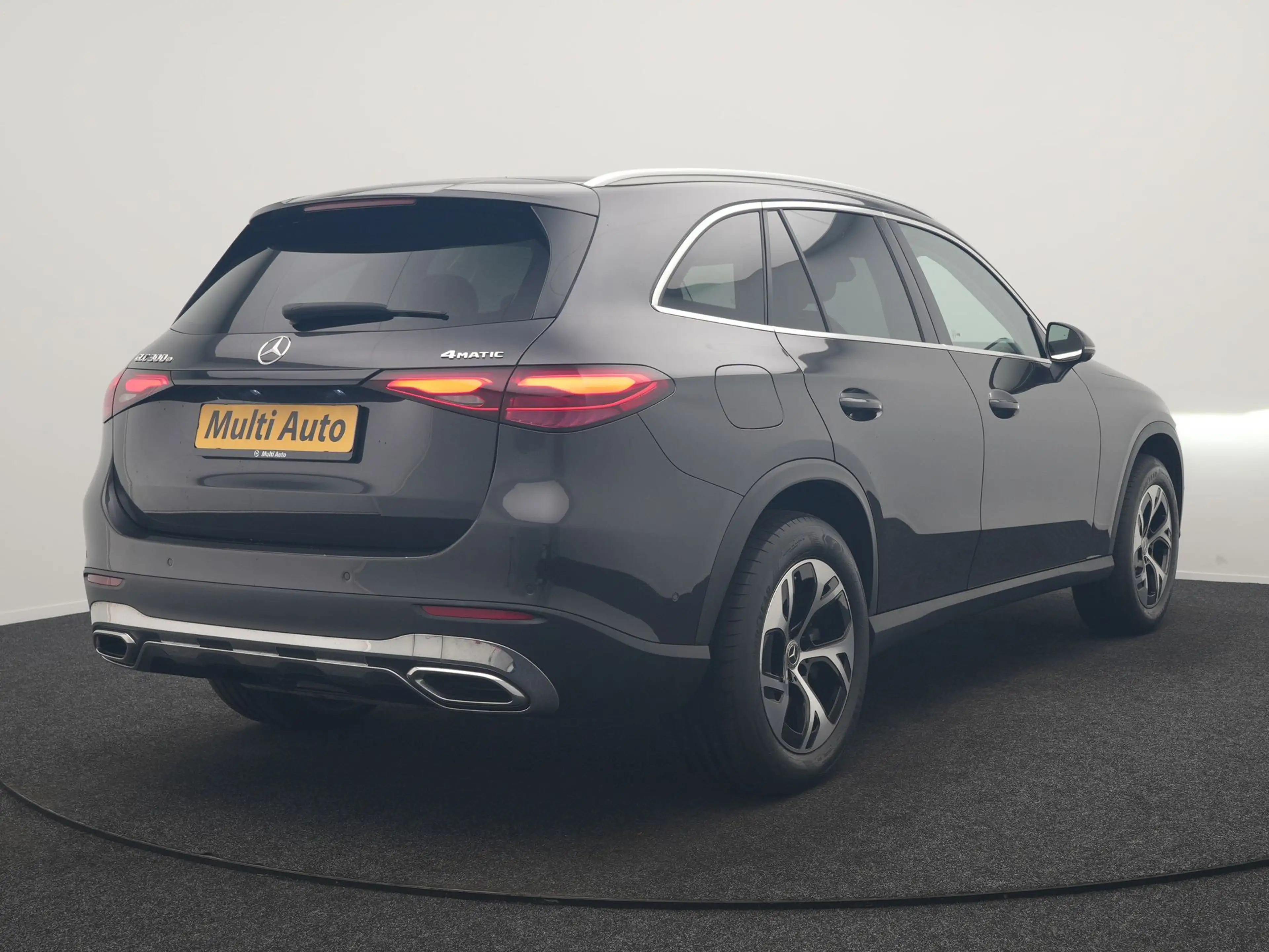 Mercedes-Benz GLC 300 300e 4MATIC Luxury Line PHEV 313pk Dealer O.H. | T — photo 3